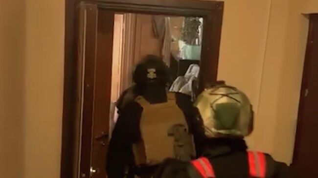 Задержание мошенников, похитивших с карт более 200 миллионов рублей