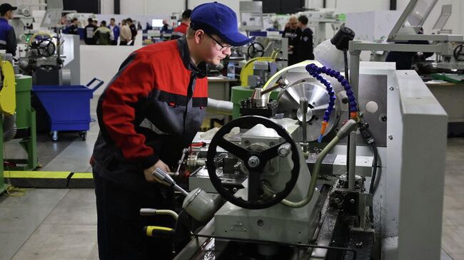 Неумывакин: договор о целевом обучении даст приоритет абитуриентам СПО