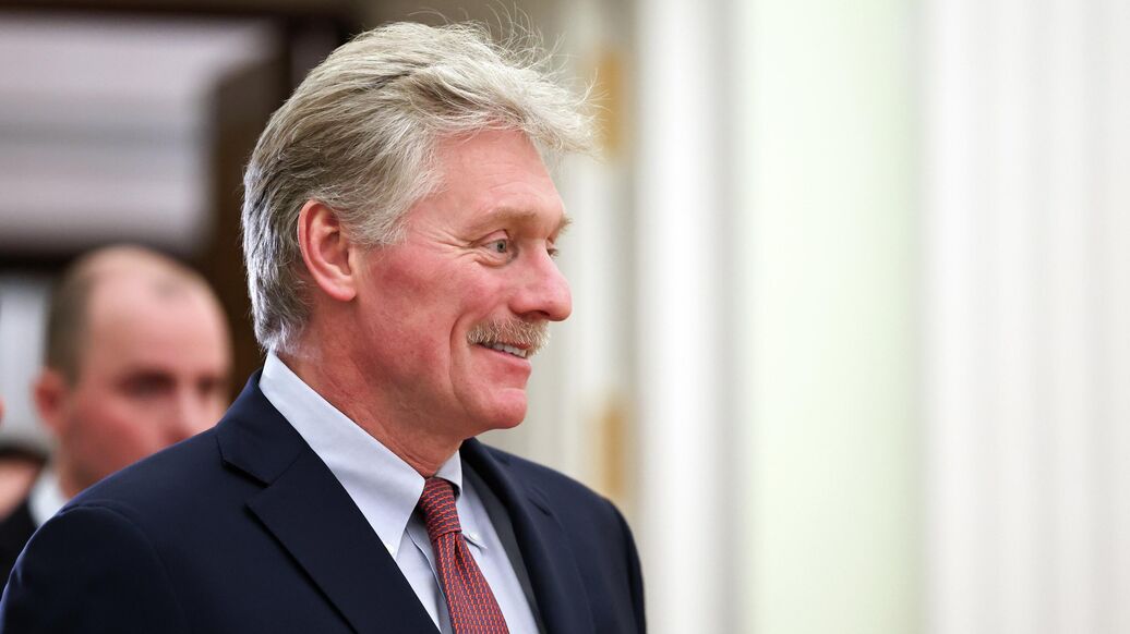 Песков шуткой ответил на вопрос о планах "коалиции желающих"