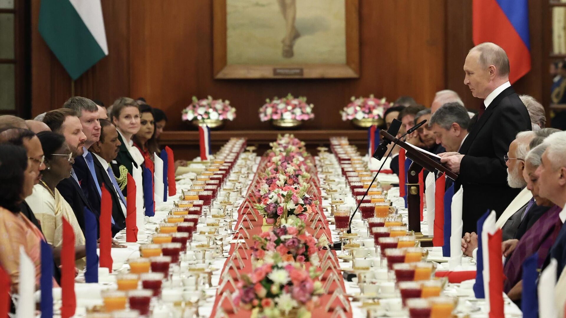 Президент РФ Владимир Путин на торжественном приеме в его честь в Президентском дворце в Нью-Дели - РИА Новости, 1920, 05.12.2025