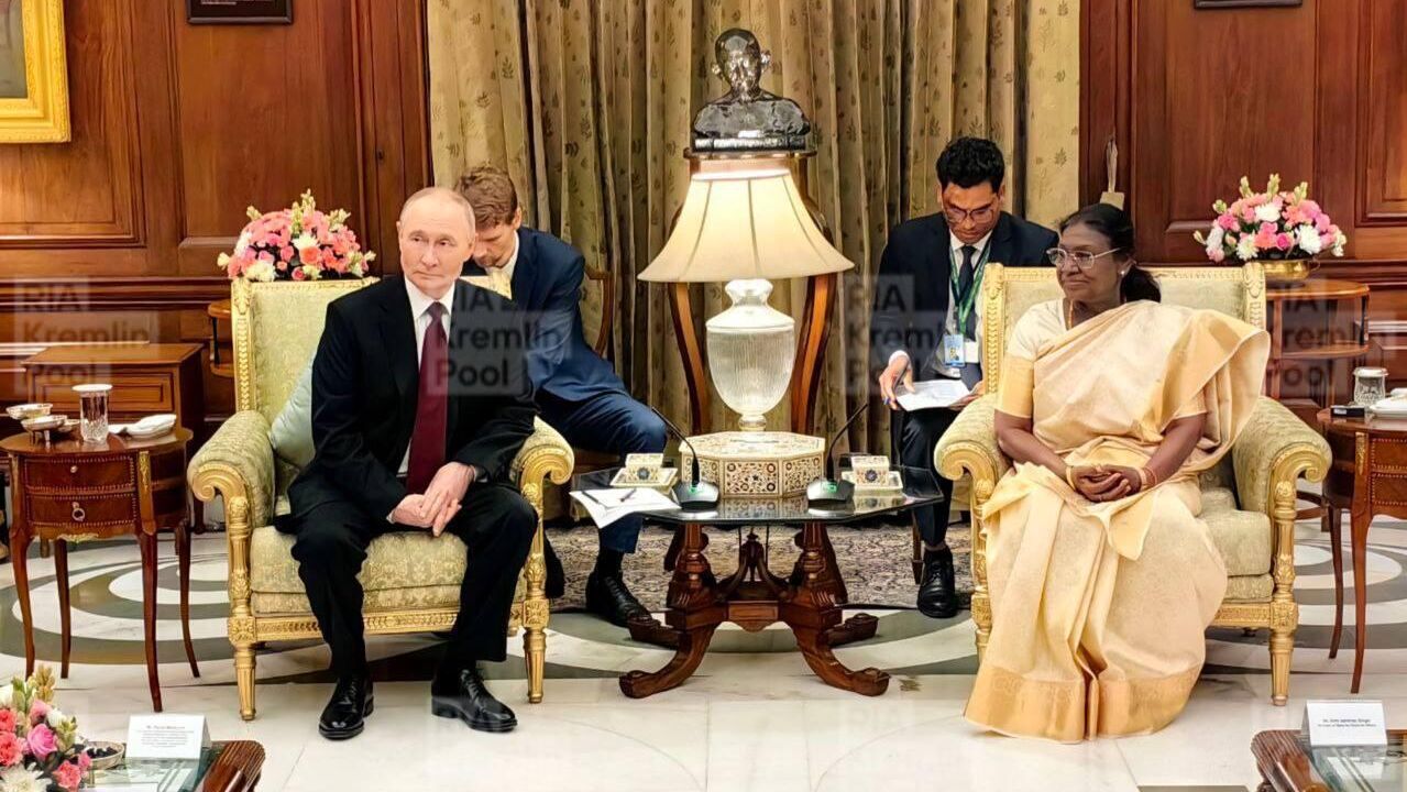 Президент России Владимир Путин встретился с президентом Индии Дроупади Мурму  - РИА Новости, 1920, 05.12.2025