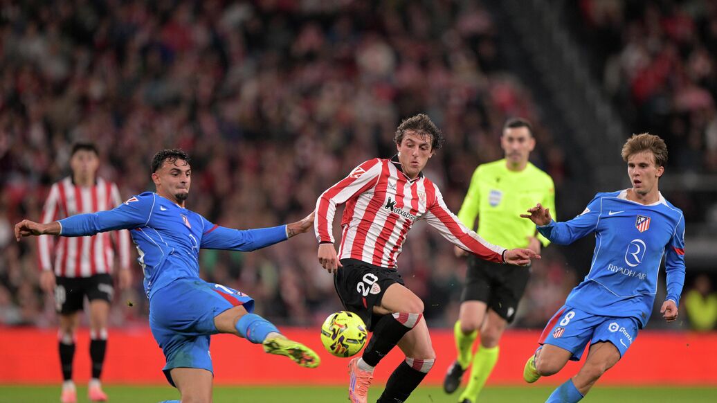 Мадридский "Атлетико" проиграл "Атлетику" из Бильбао в матче Ла Лиги