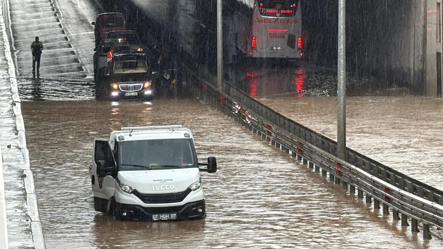 Последствия проливных дождей - РИА Новости, 1920, 11.12.2025