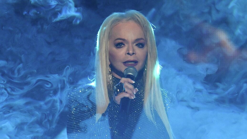 Верховный суд проведет трансляцию спора о квартире Долиной