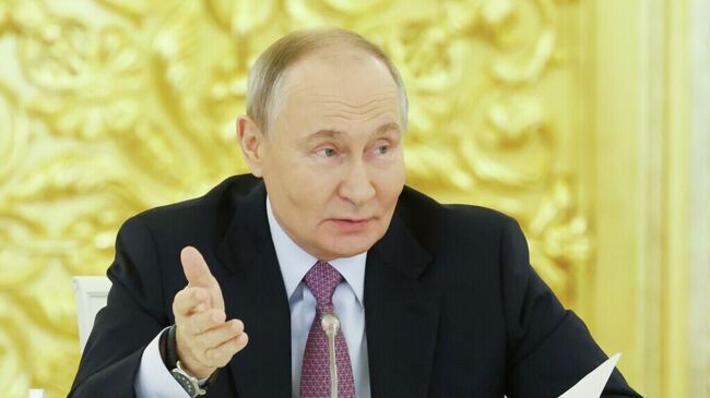 LIVE: Путин на заседании Совета по стратегическому развитию и национальным проектам