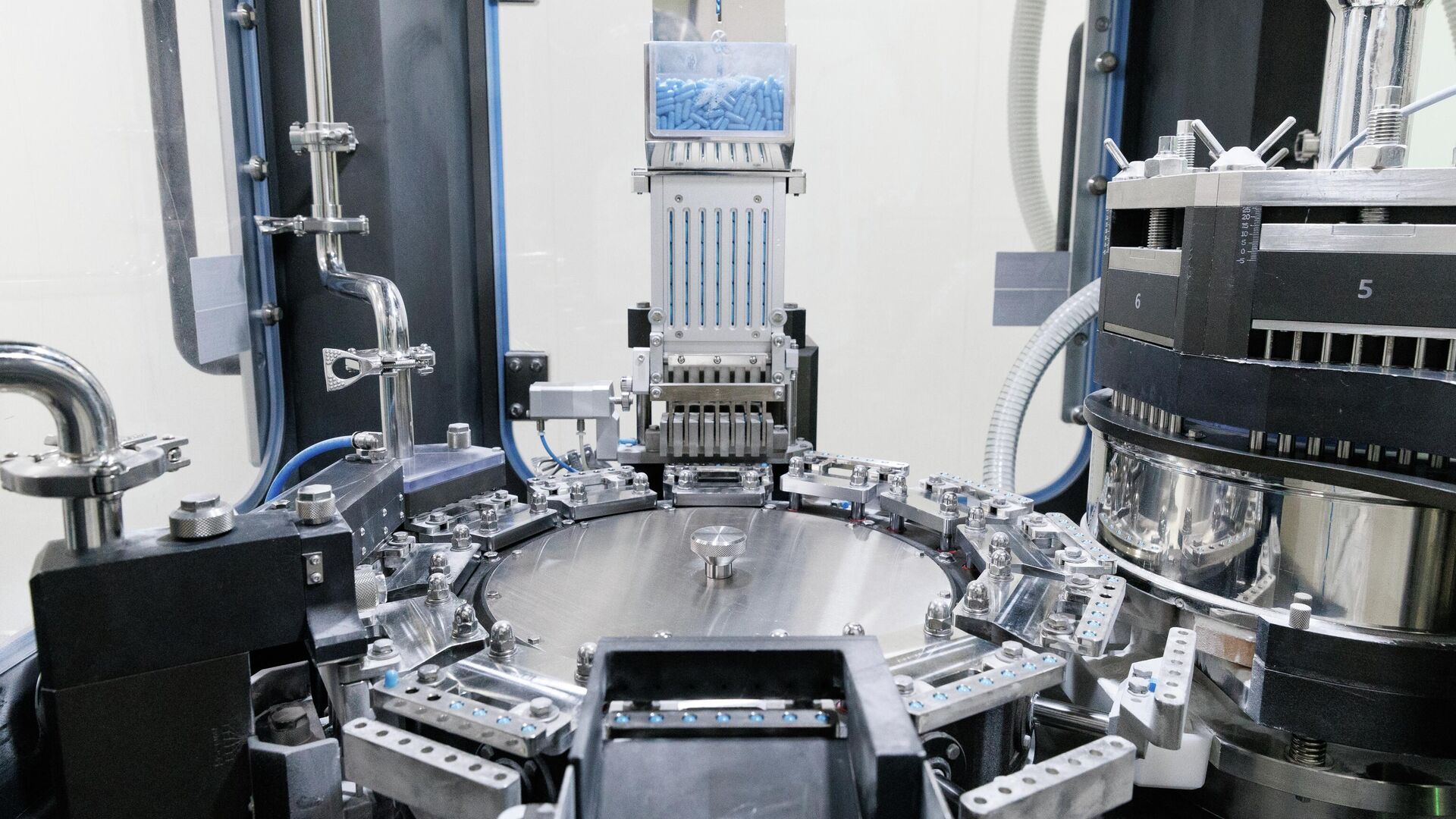 Производство медикаментов - РИА Новости, 1920, 08.12.2025