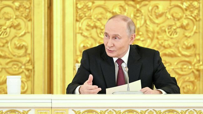 Президент РФ Владимир Путин проводит заседание Совета по стратегическому развитию и национальным проектам