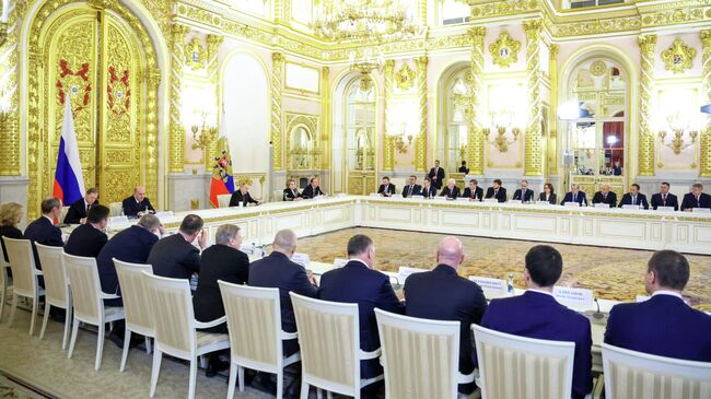 Президент РФ Владимир Путин проводит заседание Совета по стратегическому развитию и национальным проектам