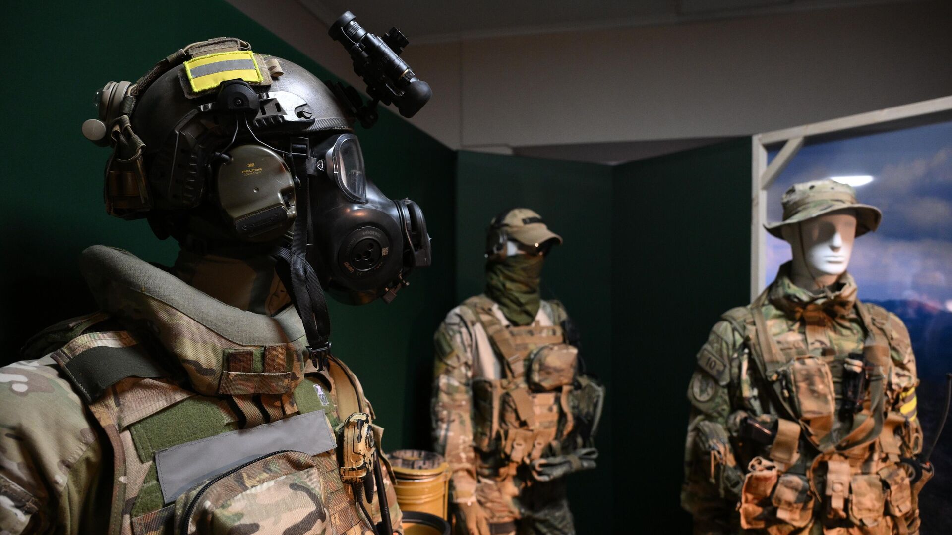 Выставка Группа Альфа. Первые полвека Выставка Группа Альфа. Первые полвека - РИА Новости, 1920, 08.12.2025