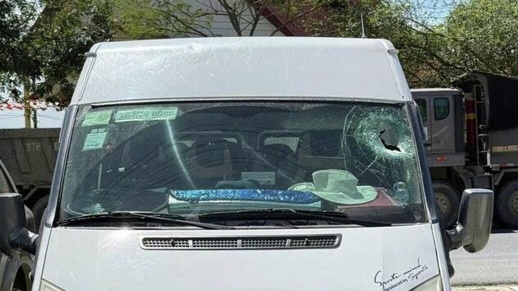 Россиянка погибла при падении камней на туристический автобус во Вьетнаме