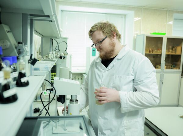 Изучение реологических свойств бурового раствора на ротационном вискозиметре Изучение реологических свойств бурового раствора на ротационном вискозиметре