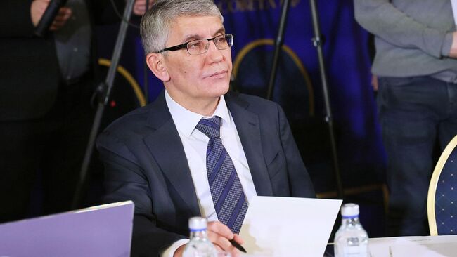 Дмитрий Миляев принял участие в стратегической сессии по подготовке кадров