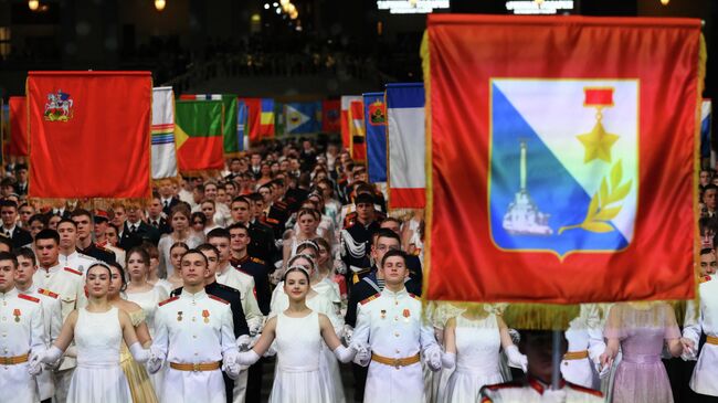 Юбилейный Х Международный кремлевский благотворительный кадетский бал в Москве Юбилейный Х Международный кремлевский благотворительный кадетский бал в Москве