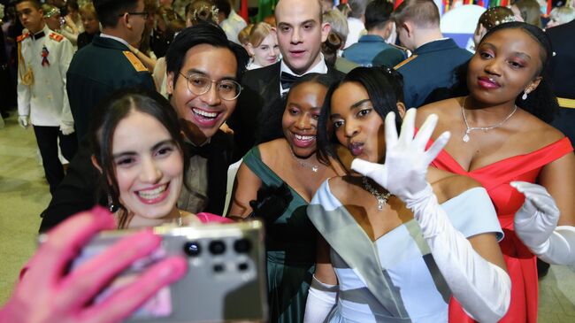 Юбилейный Х Международный кремлевский благотворительный кадетский бал в Москве Юбилейный Х Международный кремлевский благотворительный кадетский бал в Москве