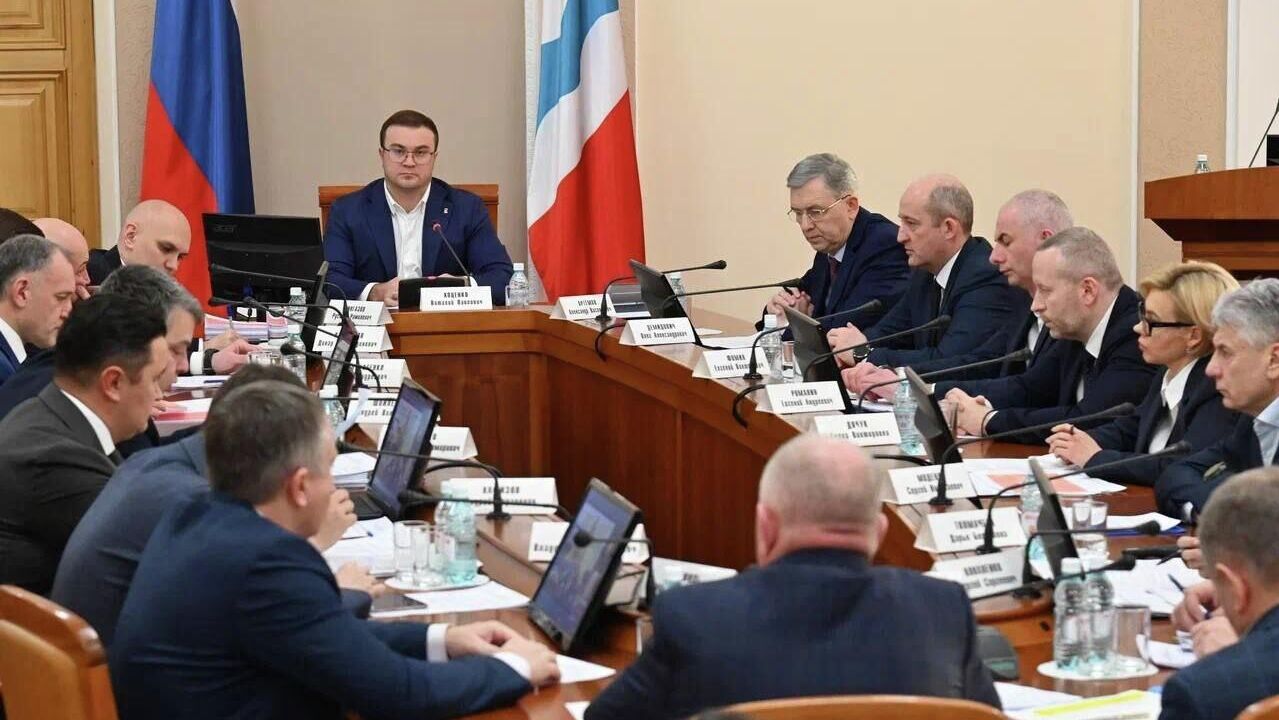 Хоценко провел Архитектурно-градостроительный совет Омской области - РИА Новости, 1920, 11.12.2025