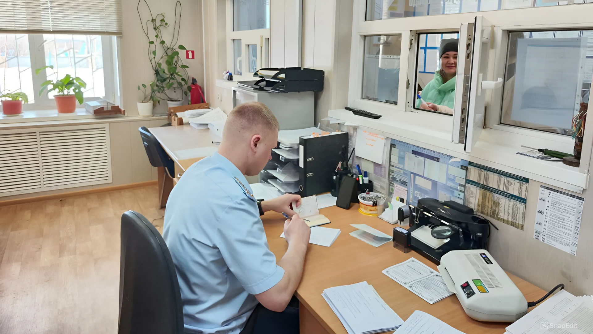 Сотрудник ГИБДД - РИА Новости, 1920, 11.12.2025