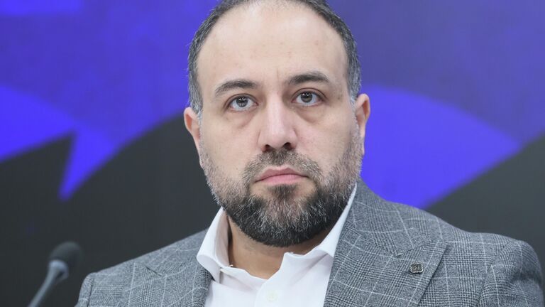 Заведующий лабораторией искусственного интеллекта ФИИ Российского университета дружбы народов имени Патриса Лумумбы Наим Резаиан Заведующий лабораторией искусственного интеллекта ФИИ Российского университета дружбы народов имени Патриса Лумумбы Наим Резаиан