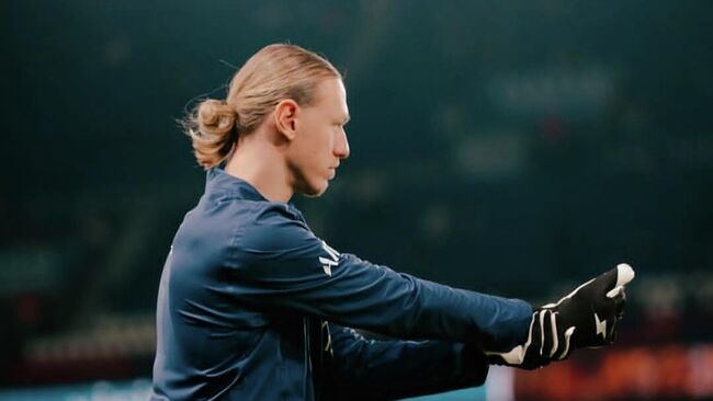 Матвей Сафонов Матвей Сафонов