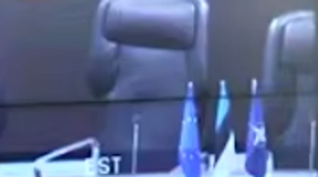 Премьер Эстонии пропал во время выступления Зеленского