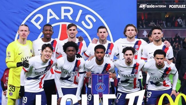 Футболисты ПСЖ Футболисты ПСЖ