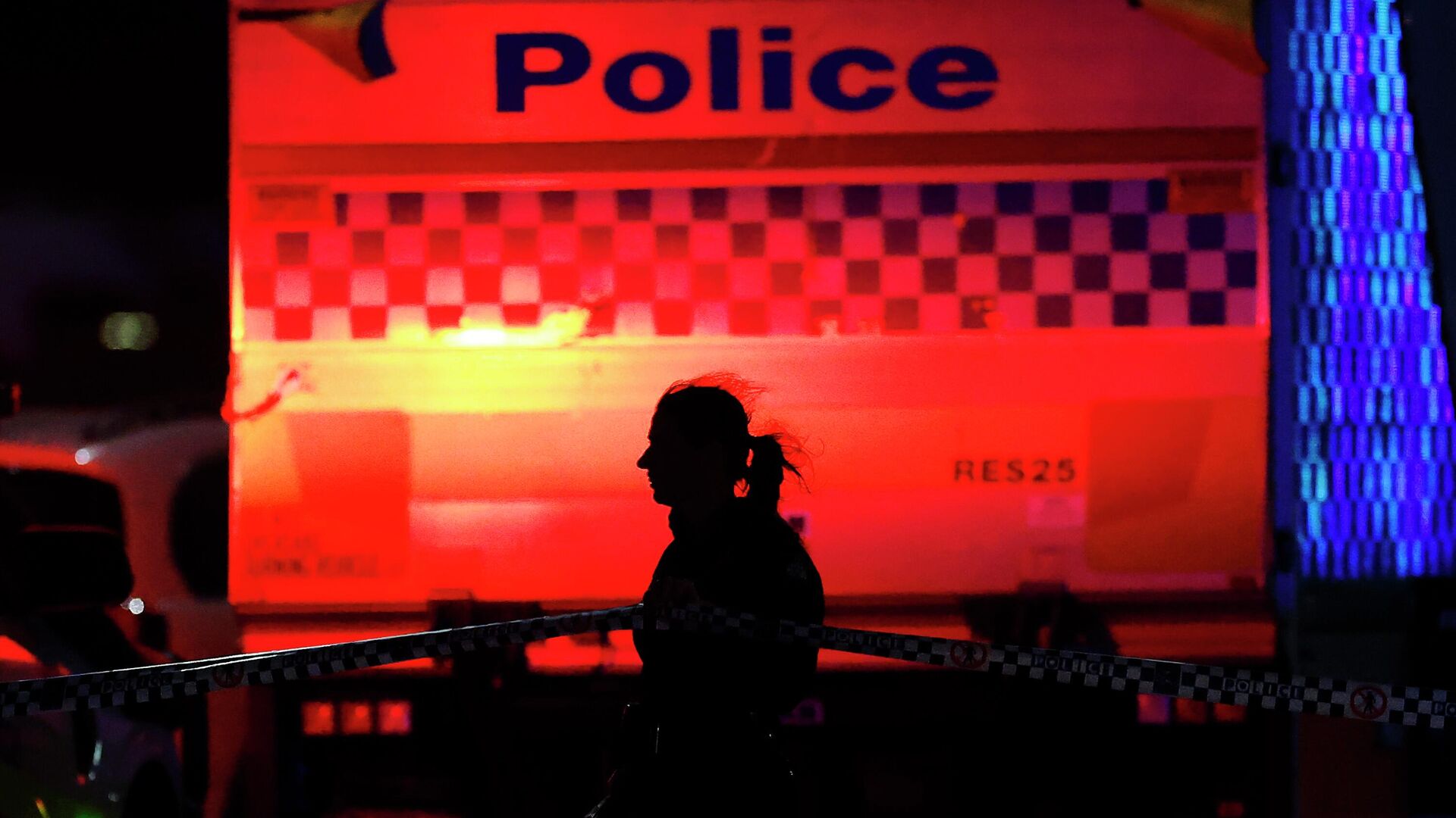 Полиция на месте стрельбы на пляже Бондай в Сиднее - РИА Новости, 1920, 14.12.2025