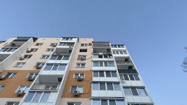 Последствия взрыва газовоздушной смеси в десятиэтажном доме на улице Ладожской в Саратове