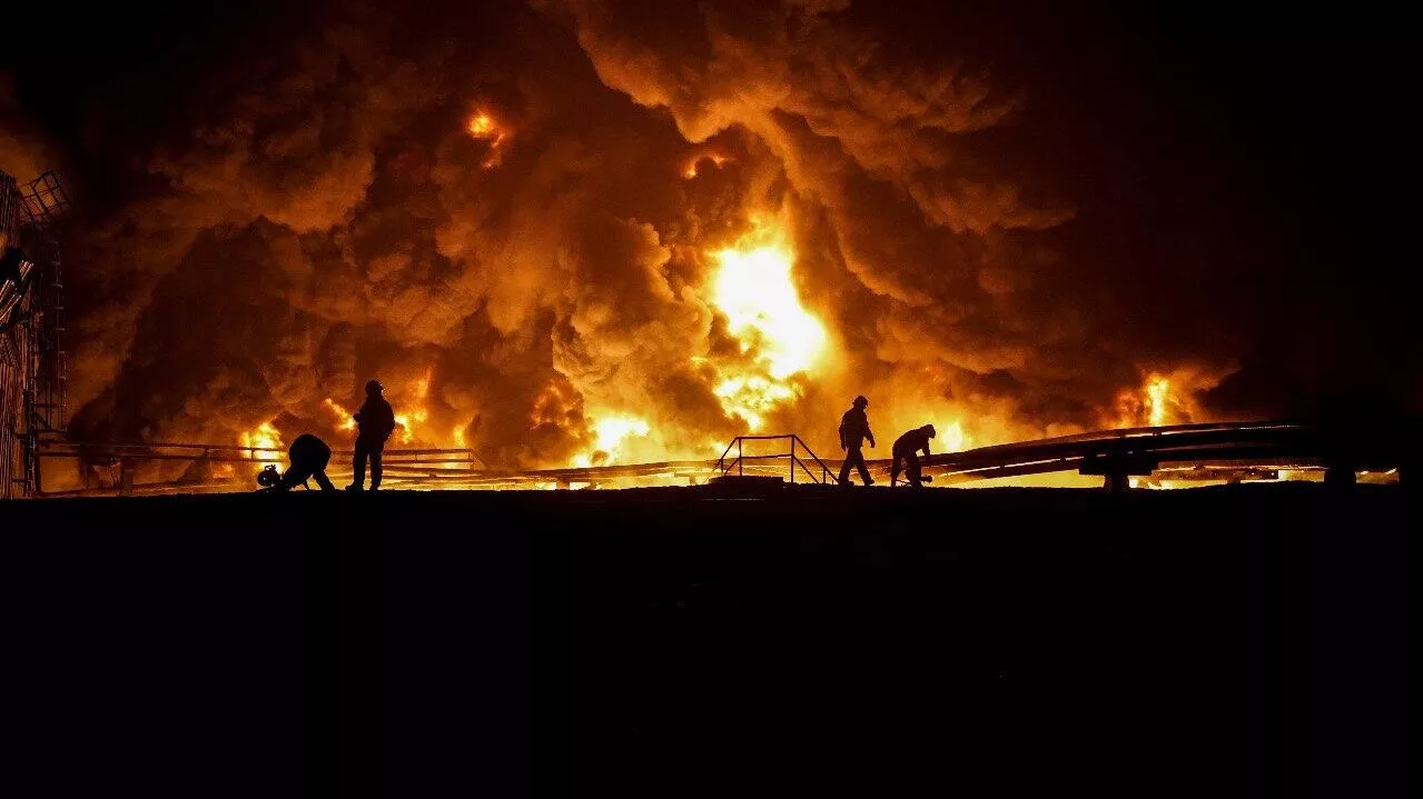 pompiers ukrainiens Pompiers ukrainiens - RIA Novosti, 1920, 14 décembre 2025