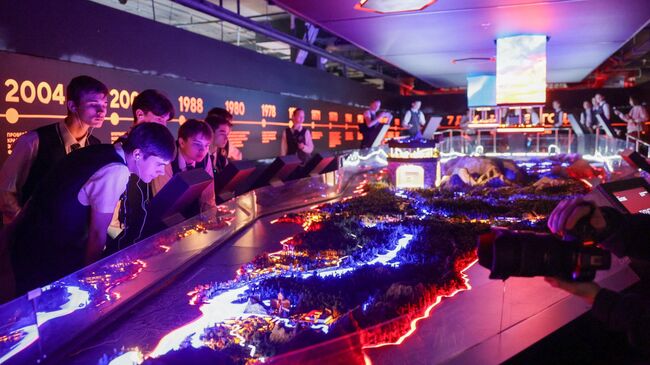 Первые экскурсии в филиале Национального центра Россия в Красноярске, 15 декабря 2025 года