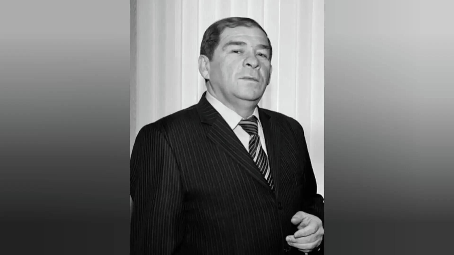 Заслуженный артист РФ Албек Хупсергенов - РИА Новости, 1920, 15.12.2025