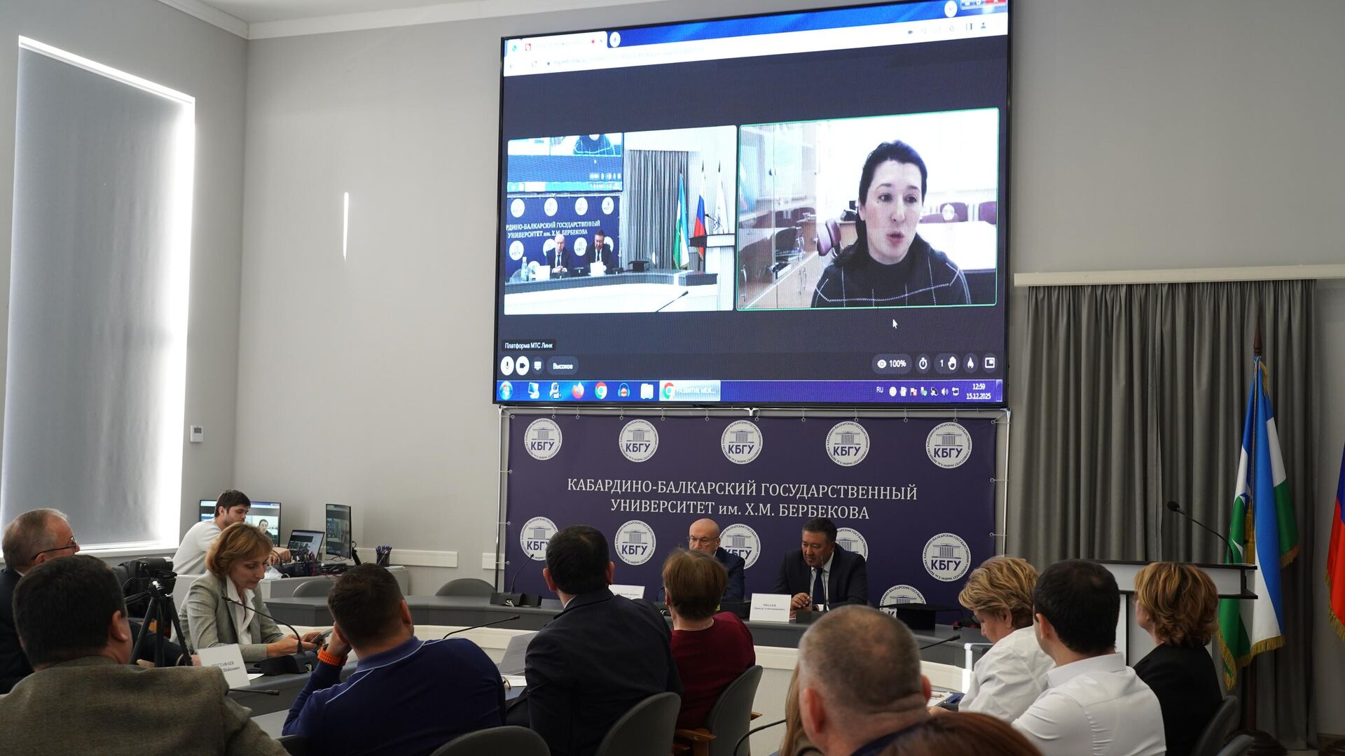 Стратегическая сессия на тему Развитие международного сотрудничества в области медицинского образования и науки - РИА Новости, 1920, 15.12.2025