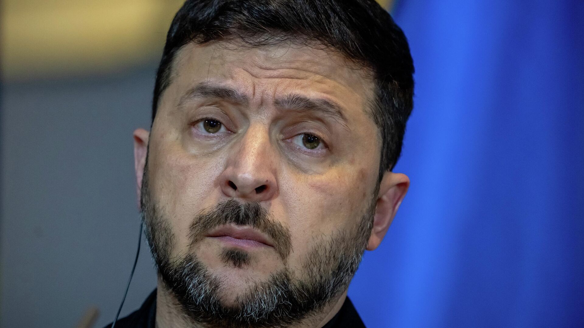 Владимир Зеленский во время пресс-конференции в Берлине - РИА Новости, 1920, 16.12.2025