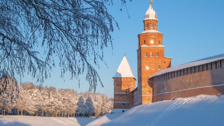 Стены Новгородского кремля 