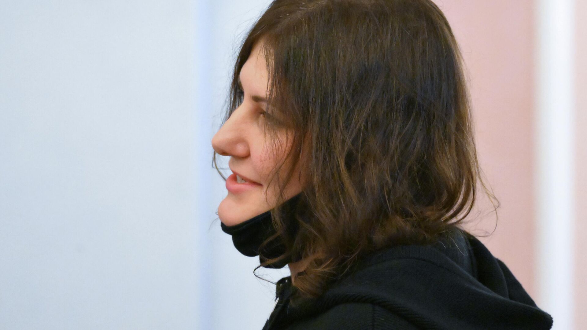 Покупательница квартиры певицы Ларисы Долиной Полина Лурье в Верховном суде РФ Покупательница квартиры певицы Ларисы Долиной Полина Лурье в Верховном суде РФ - РИА Новости, 1920, 16.12.2025