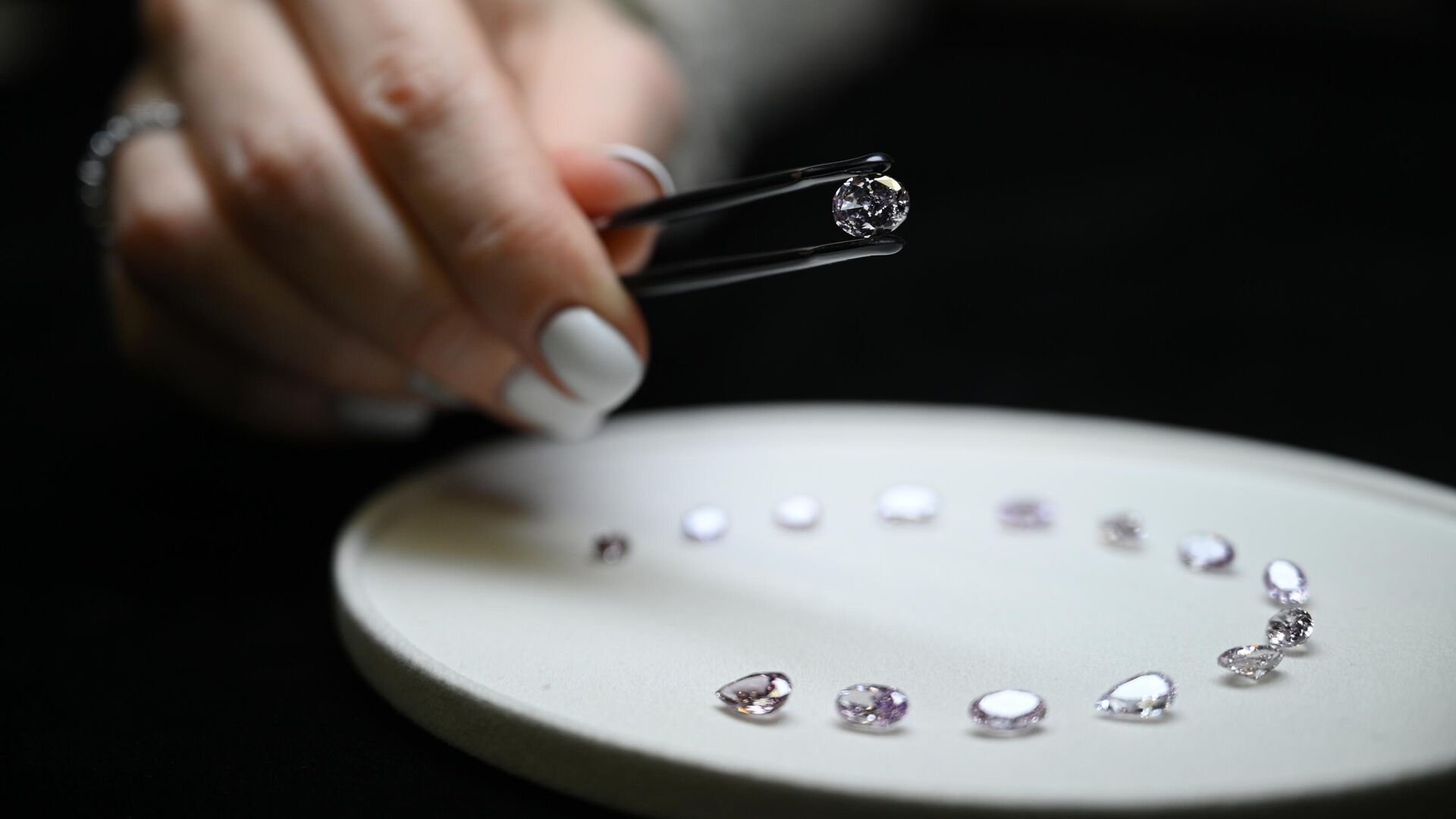 Коллекция ALROSA Diamond Exclusive - РИА Новости, 1920, 17.12.2025