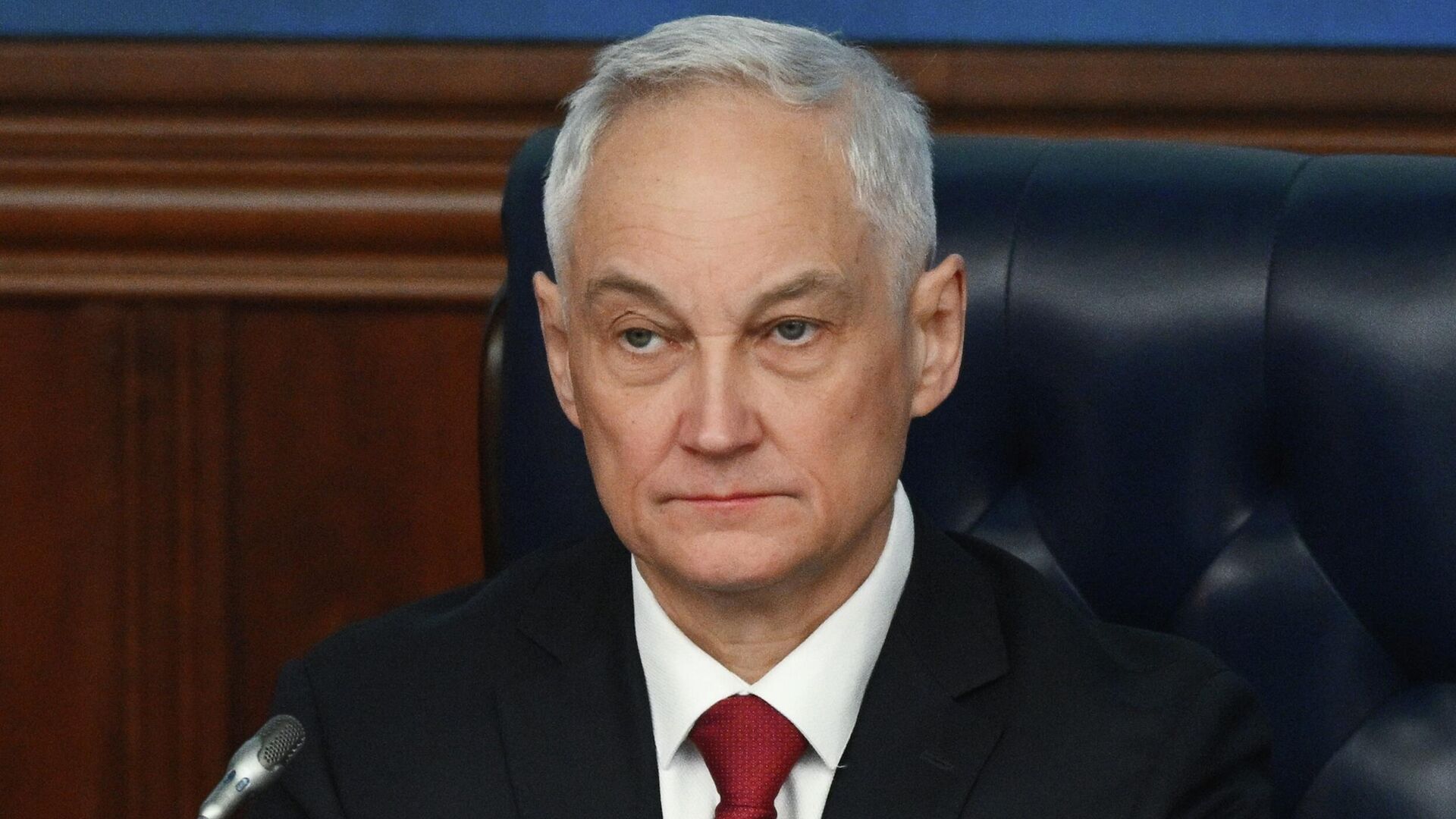 Министр обороны РФ Андрей Белоусов выступает на расширенном заседании коллегии Министерства обороны РФ. 17 декабря 2025 - РИА Новости, 1920, 17.12.2025