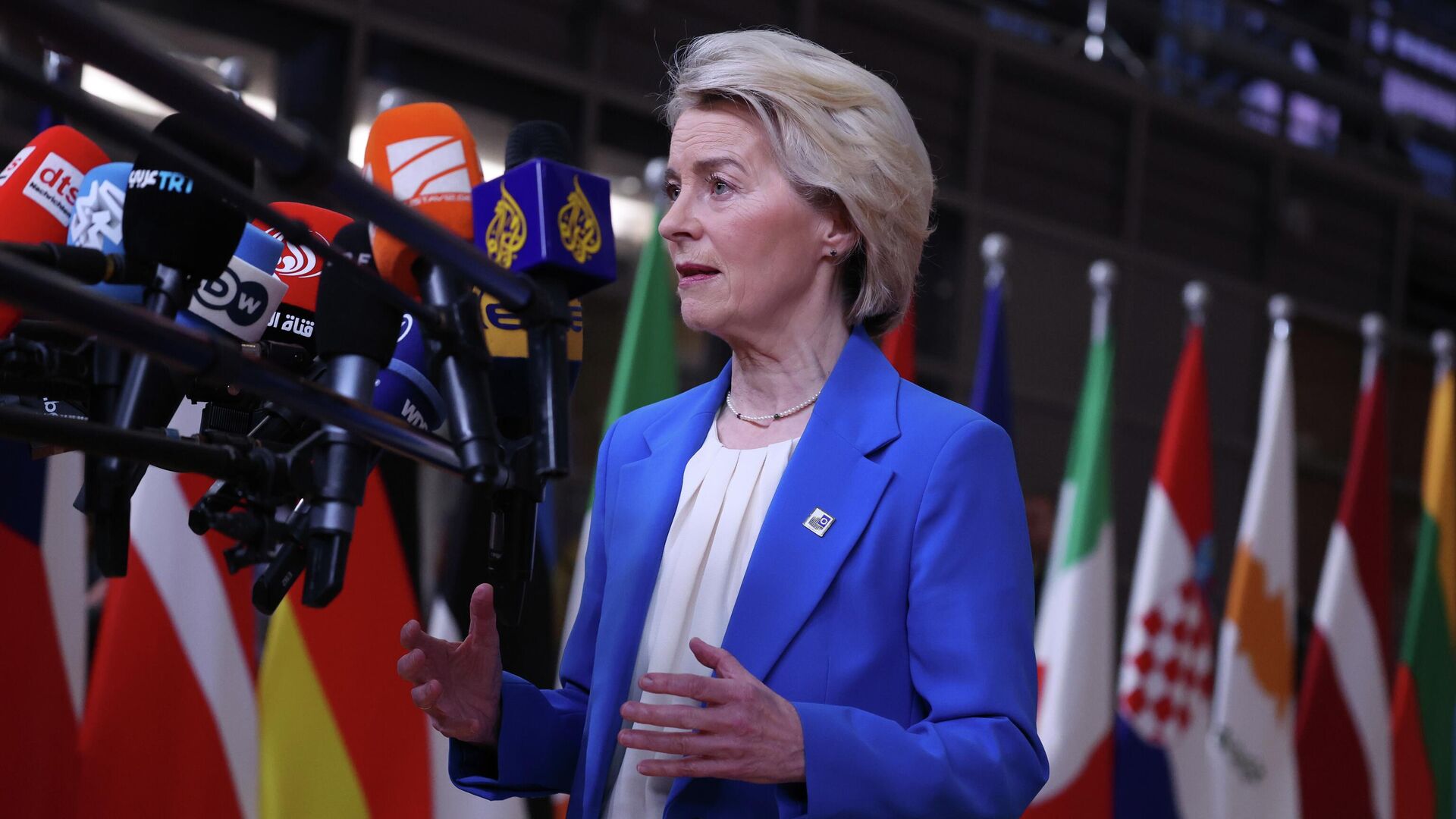  Глава Еврокомиссии Урсула фон дер Ляйен во время саммита ЕС в Брюсселе. 18 декабря 2025 - РИА Новости, 1920, 18.12.2025