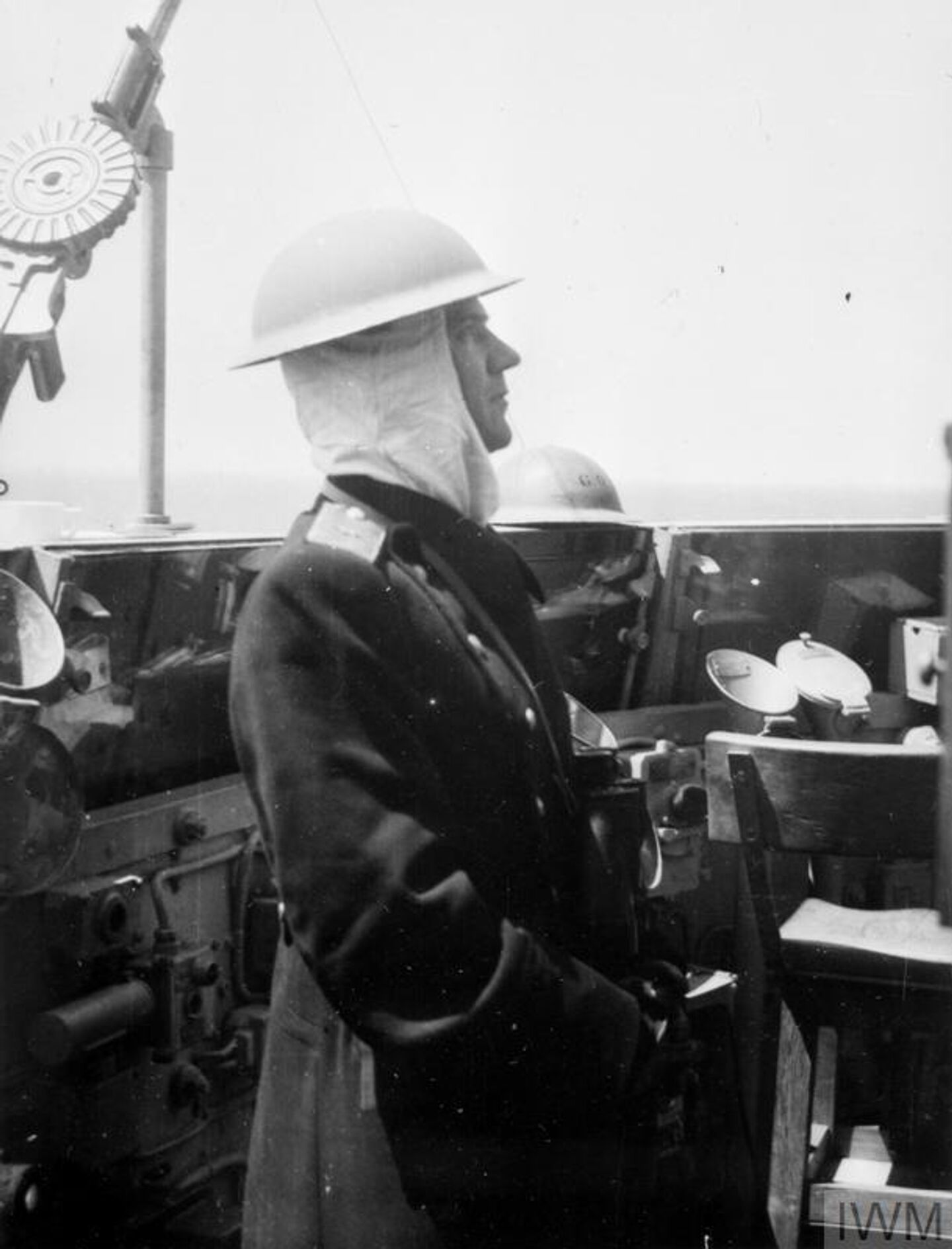 Николай Харламов на крейсере Маврикий 6 июня 1944 года