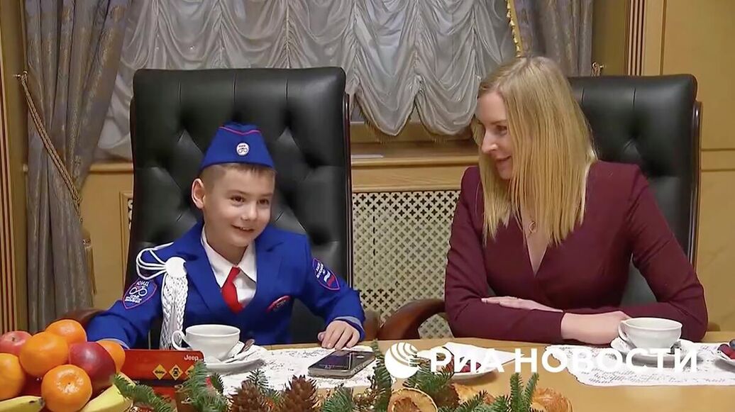Мама мальчика, чью мечту исполнил Путин, рассказала о подарке президенту