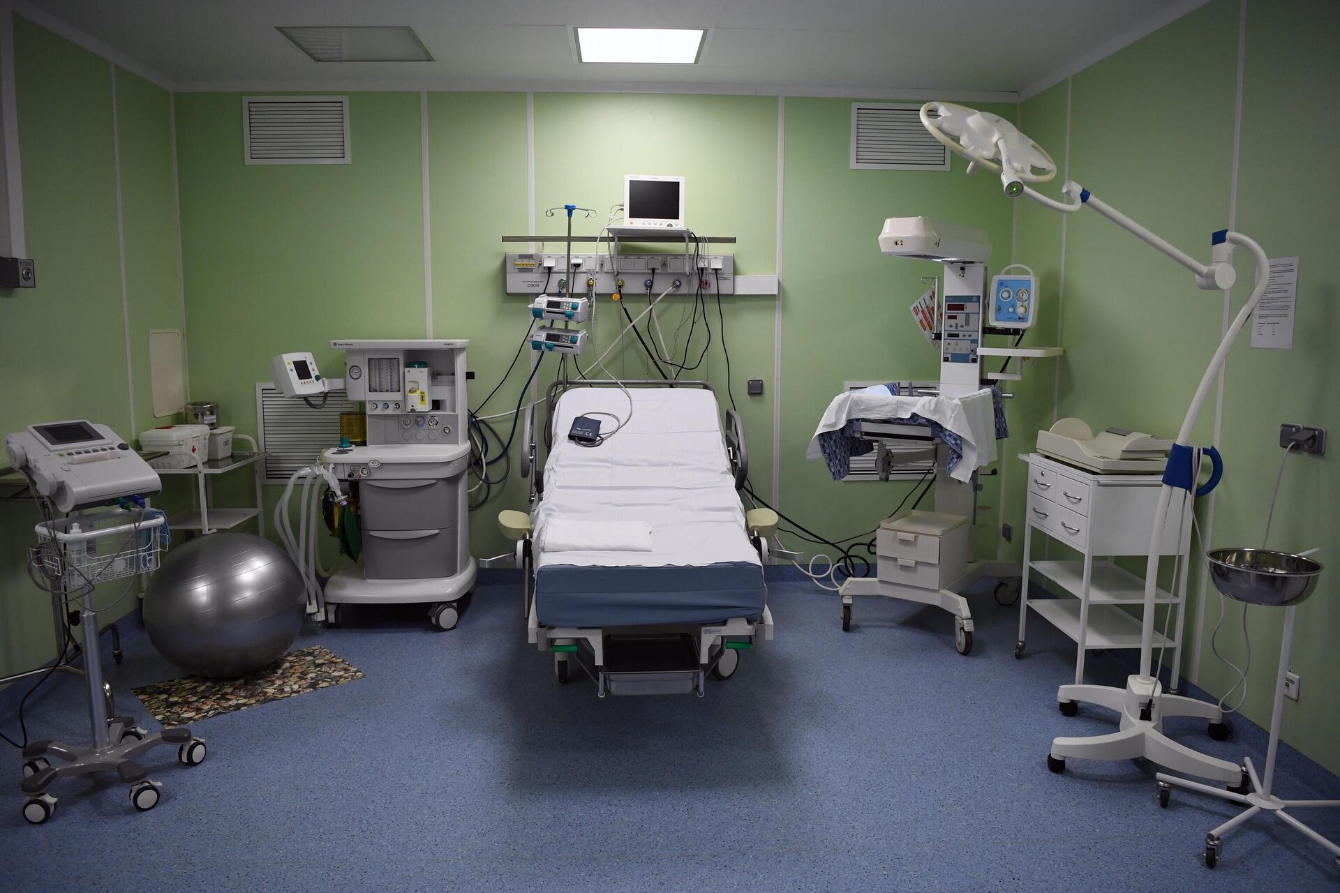 Роддом   - РИА Новости, 1920, 19.12.2025