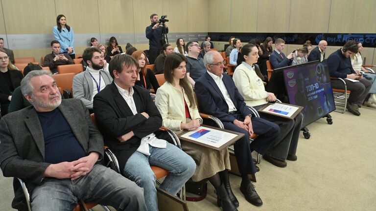 Пресс-конференция по теме: ТОП-10 научных открытий года Пресс-конференция по теме: ТОП-10 научных открытий года