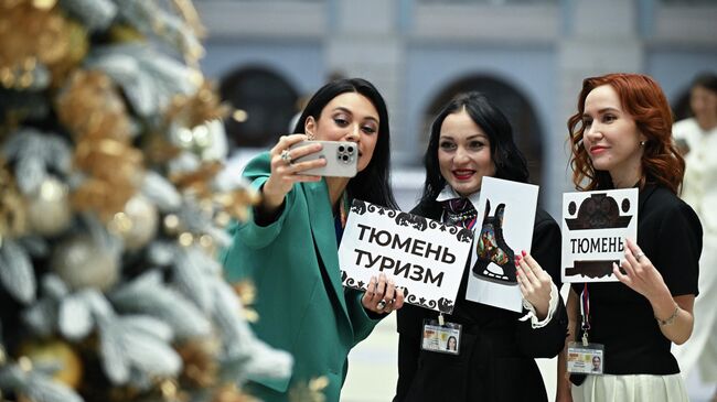 Перед началом прямой линии и пресс-конференции президента России Владимира Путина