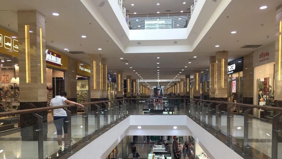 Торговый центр Пражский пассаж в Москве - РИА Новости, 1920, 19.12.2025