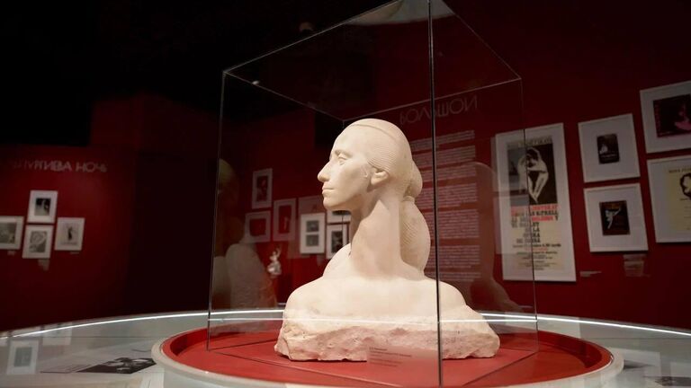 Выставка Бахрушинского, посвященная 100-летию Плисецкой, театрального музея в Туле 