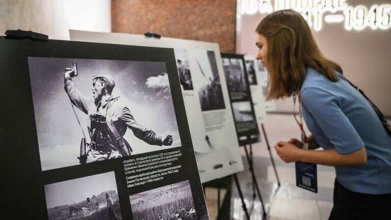 Открытие фотовыставки проекта Отражение: 1941-1945 в Музее Победы на Поклонной горе в Москве Открытие фотовыставки проекта Отражение: 1941-1945 в Музее Победы на Поклонной горе в Москве