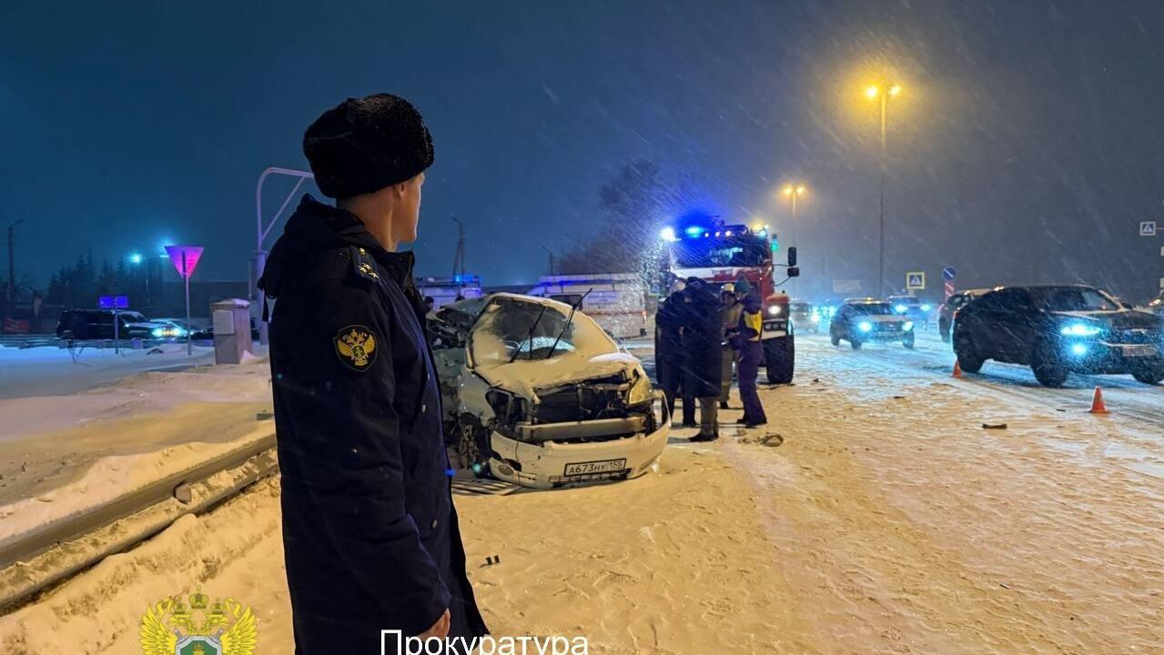 ДТП в Новосибирске - РИА Новости, 1920, 19.12.2025