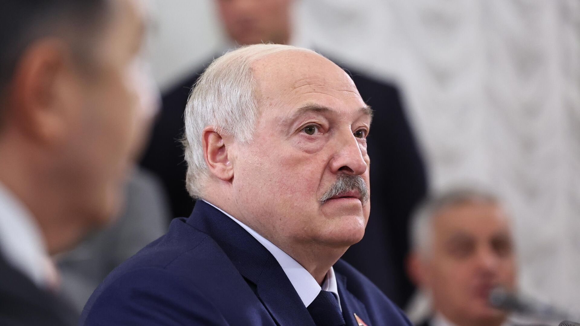 Президент Белоруссии Александр Лукашенко на заседании Высшего Евразийского экономического совета в Санкт-Петербурге. 21 декабря 2025 - РИА Новости, 1920, 21.12.2025