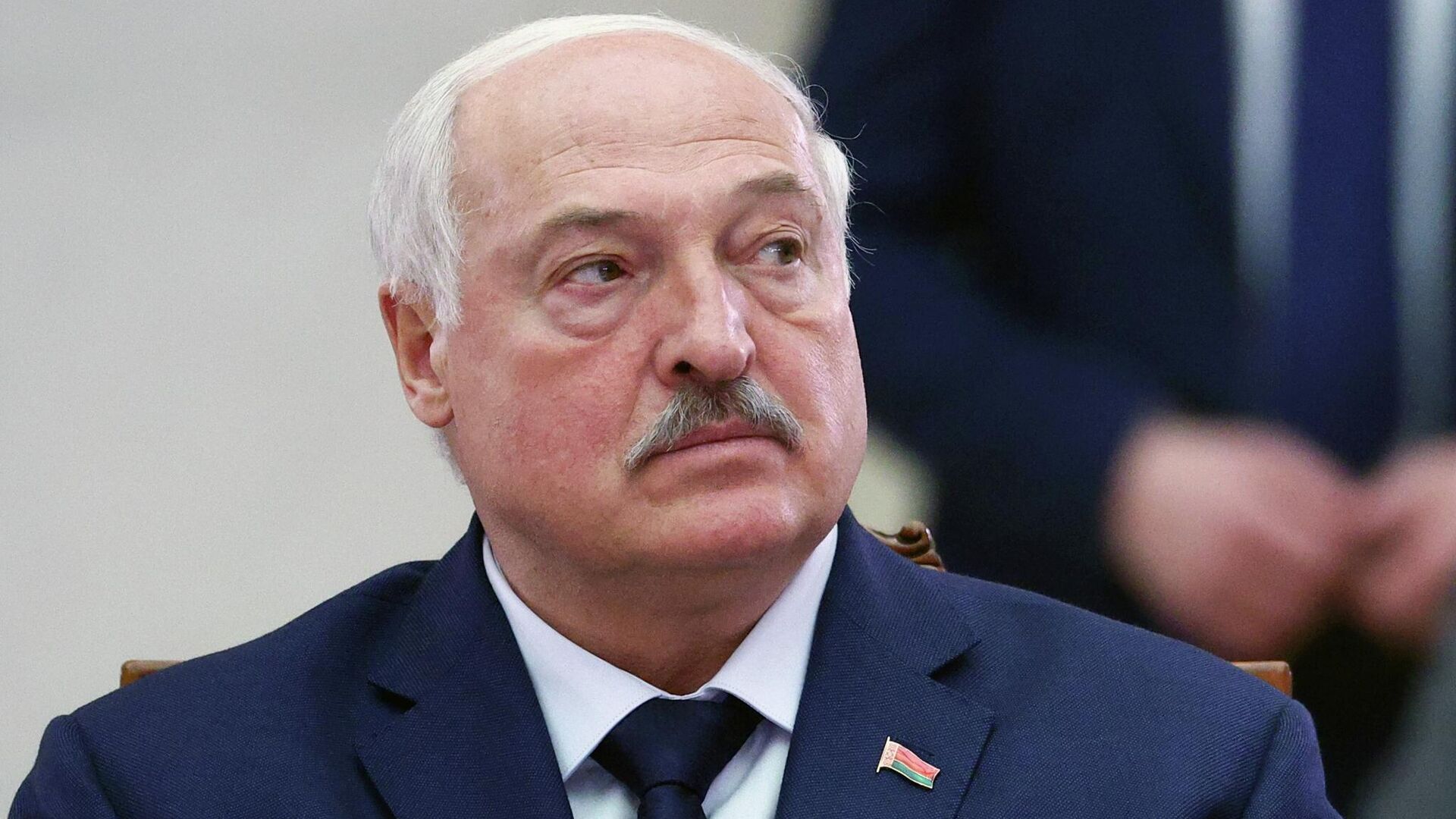 Президент Белоруссии Александр Лукашенко на заседании Высшего Евразийского экономического совета в расширенном составе в Санкт-Петербурге - РИА Новости, 1920, 21.12.2025