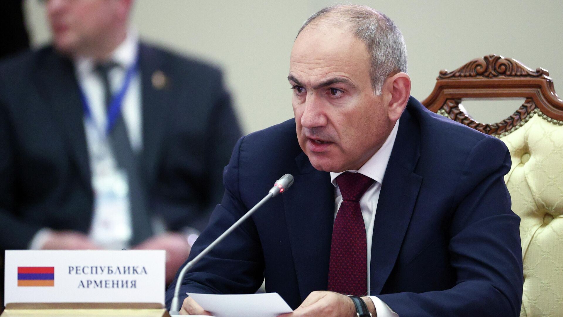 Премьер-министр Армении Никол Пашинян на заседании Высшего Евразийского экономического совета в расширенном составе в Санкт-Петербурге - РИА Новости, 1920, 21.12.2025