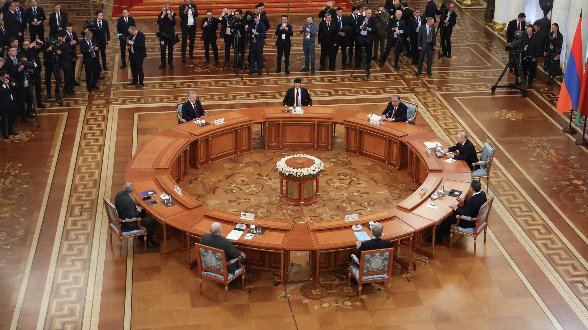 Неформальный саммит СНГ в Санкт-Петербурге - РИА Новости, 1920, 22.12.2025