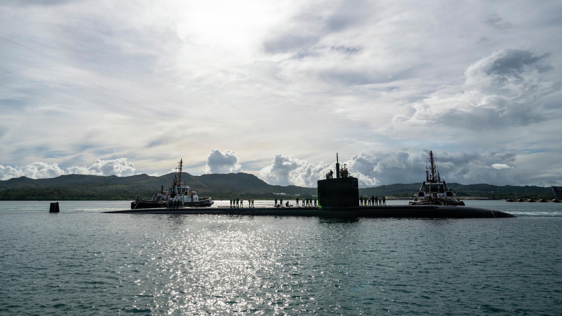 Атомная подводная лодка ВМС США класса Лос-Анджелес USS Greeneville - РИА Новости, 1920, 23.12.2025
